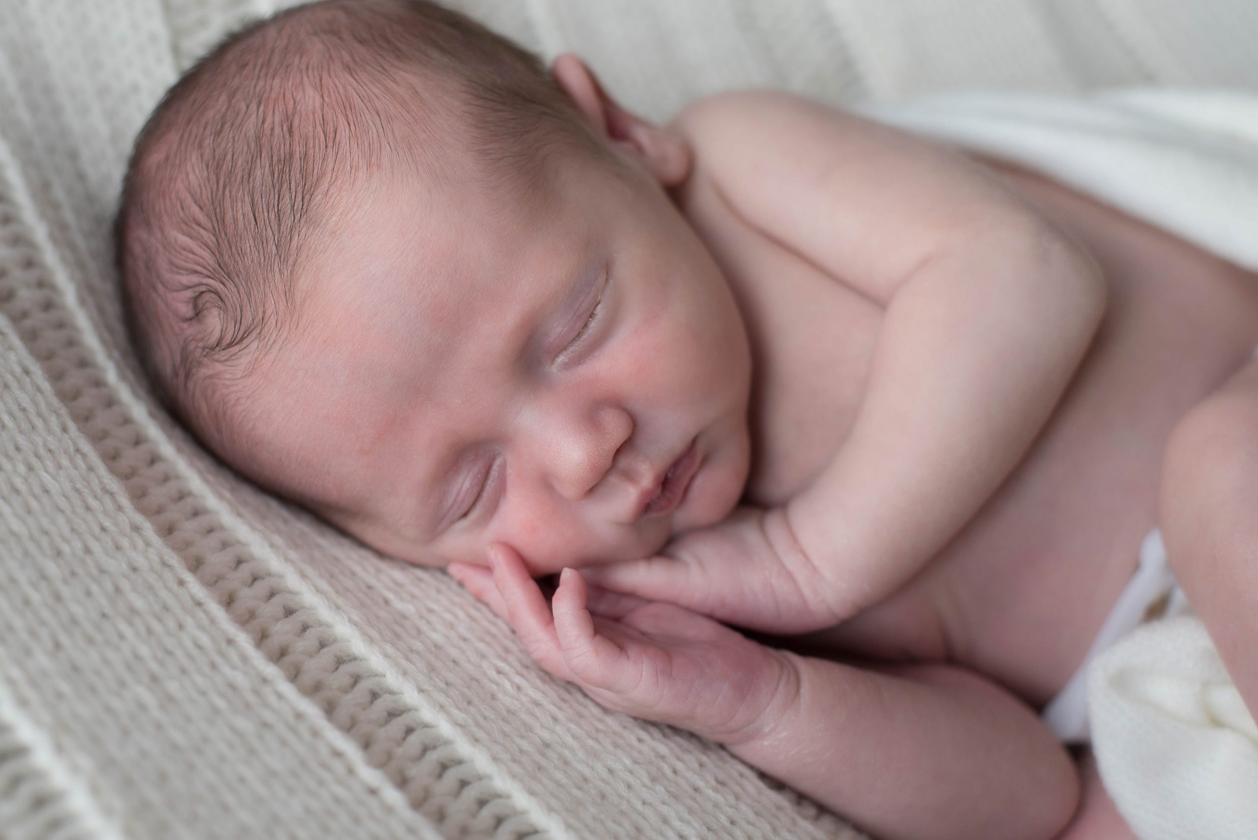 Hannah Phipps Photography is owned and run by Hannah Phipps, London and Essex photographer known for her classic style of wedding, newborn, baby and family portraits | Wedding Photography Essex | Newborn Photography Essex