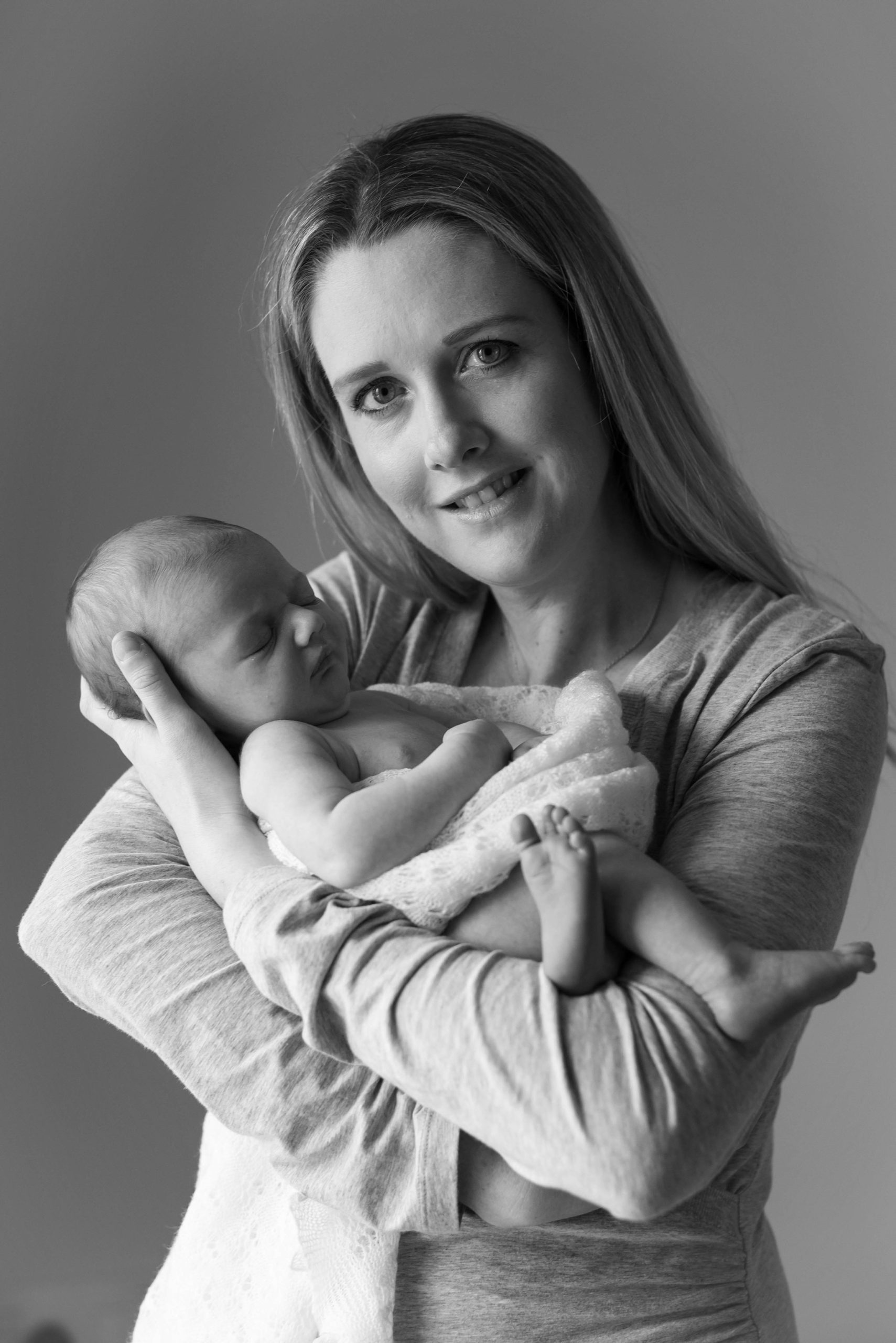 Hannah Phipps Photography is owned and run by Hannah Phipps, London and Essex photographer known for her classic style of wedding, newborn, baby and family portraits | Wedding Photography Essex | Newborn Photography Essex