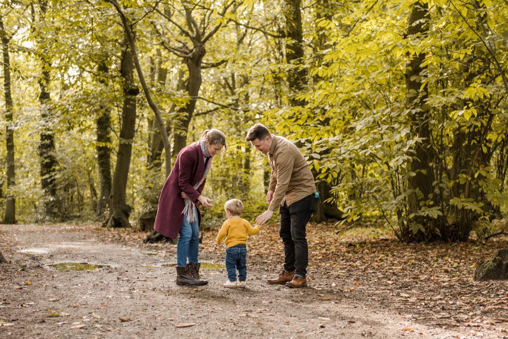 Outdoor family photos, Hockley Woods